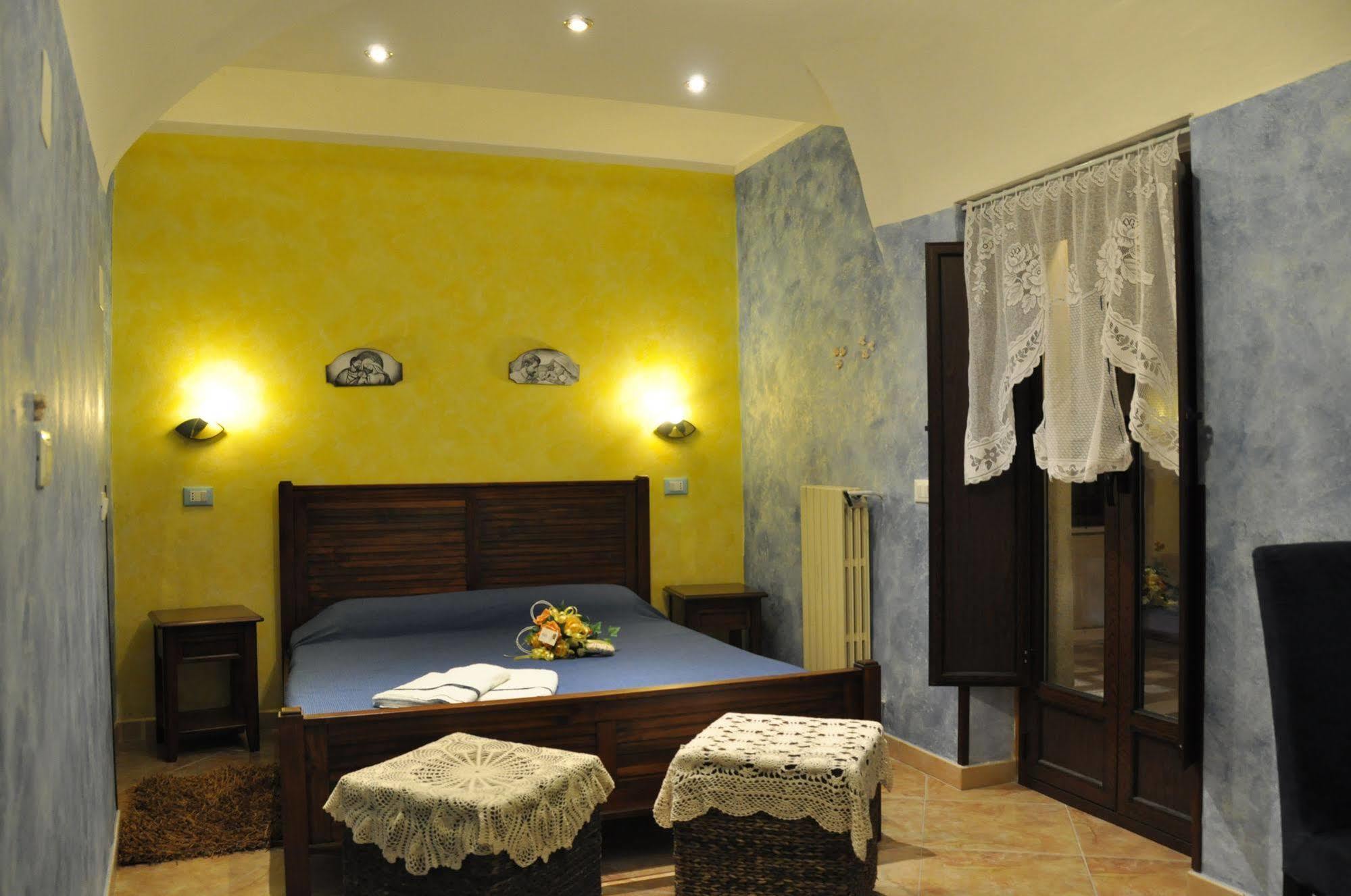 Del Centro Bed & Breakfast Enna Eksteriør bilde